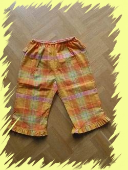 Rüschenhose Ottobre 1/2002 (Gr.80)